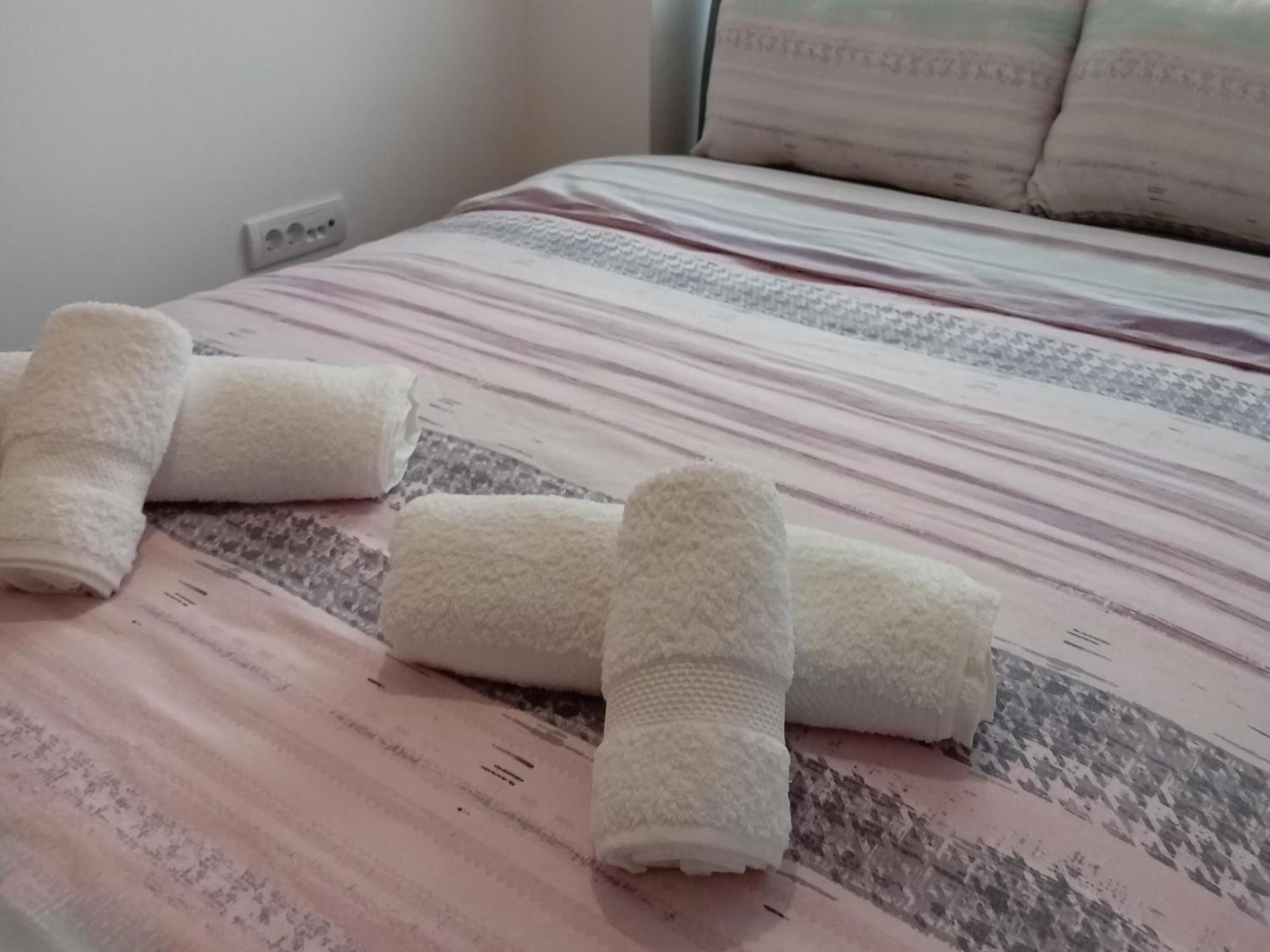 Tera Apartment Zemun Белград Екстериор снимка