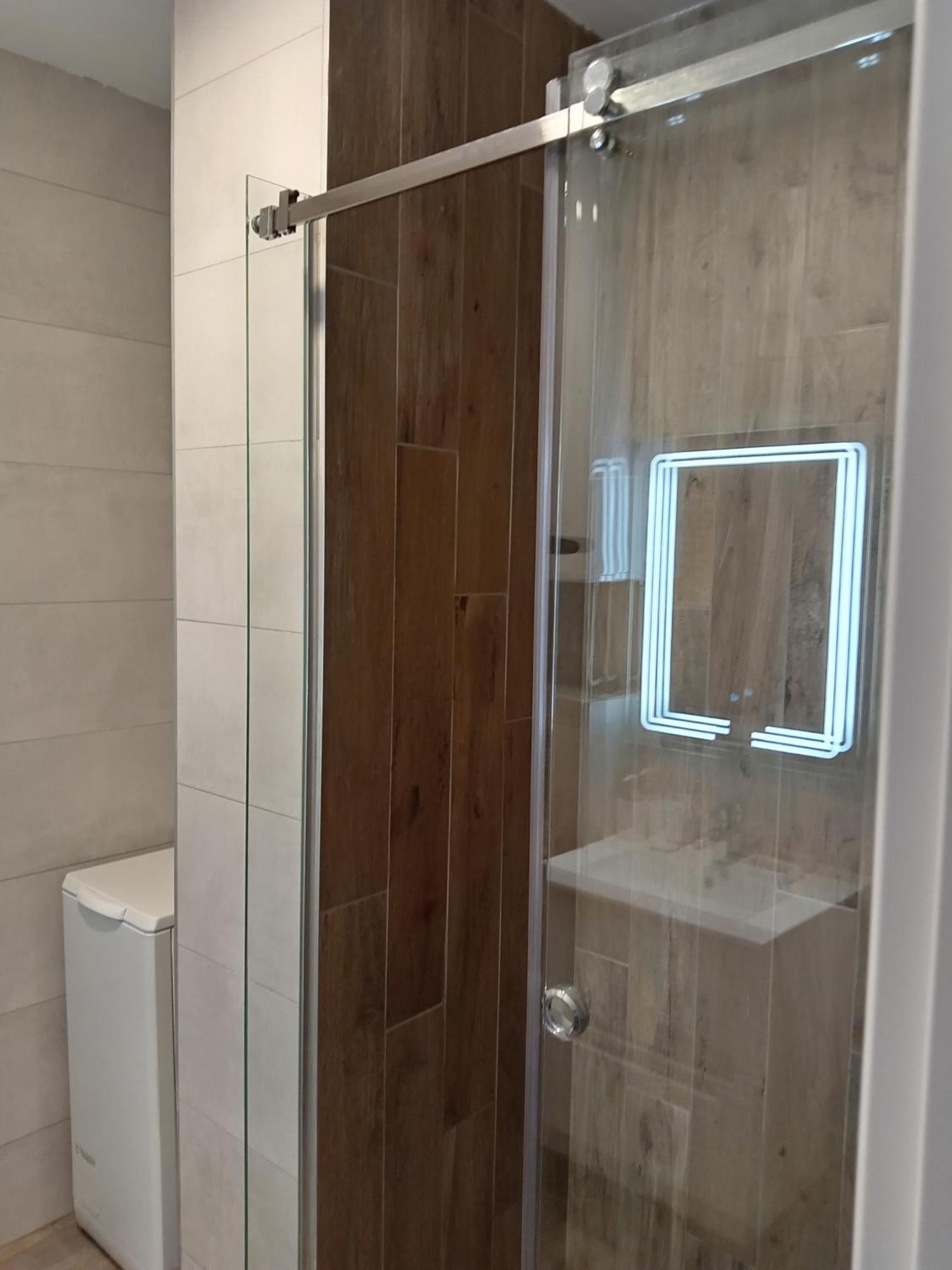 Tera Apartment Zemun Белград Екстериор снимка