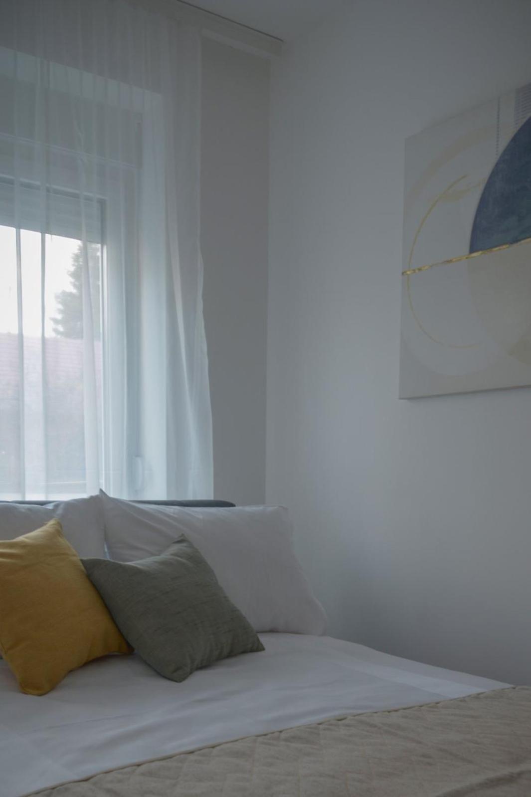 Tera Apartment Zemun Белград Екстериор снимка