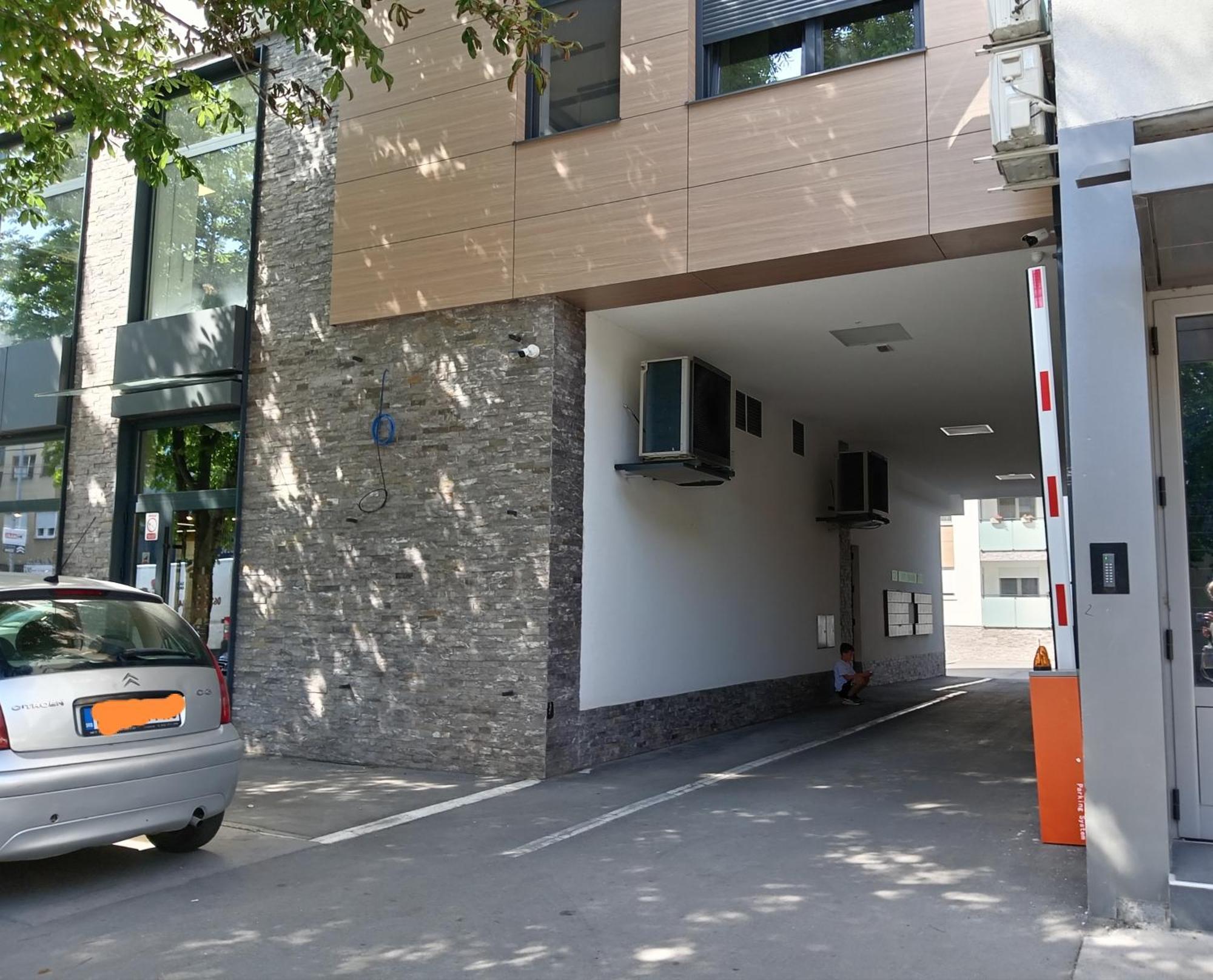 Tera Apartment Zemun Белград Екстериор снимка